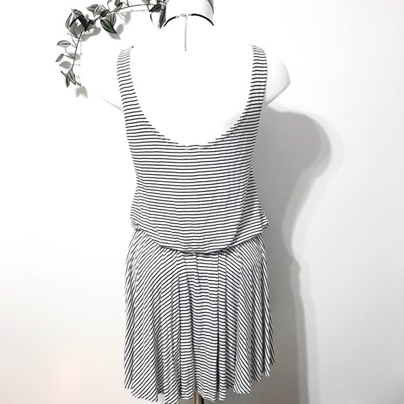🆕️ J Crew Jersey Dress with Adjustable Waist Tie-strings. 100% Rayon. NWT - Picture 6 of 11